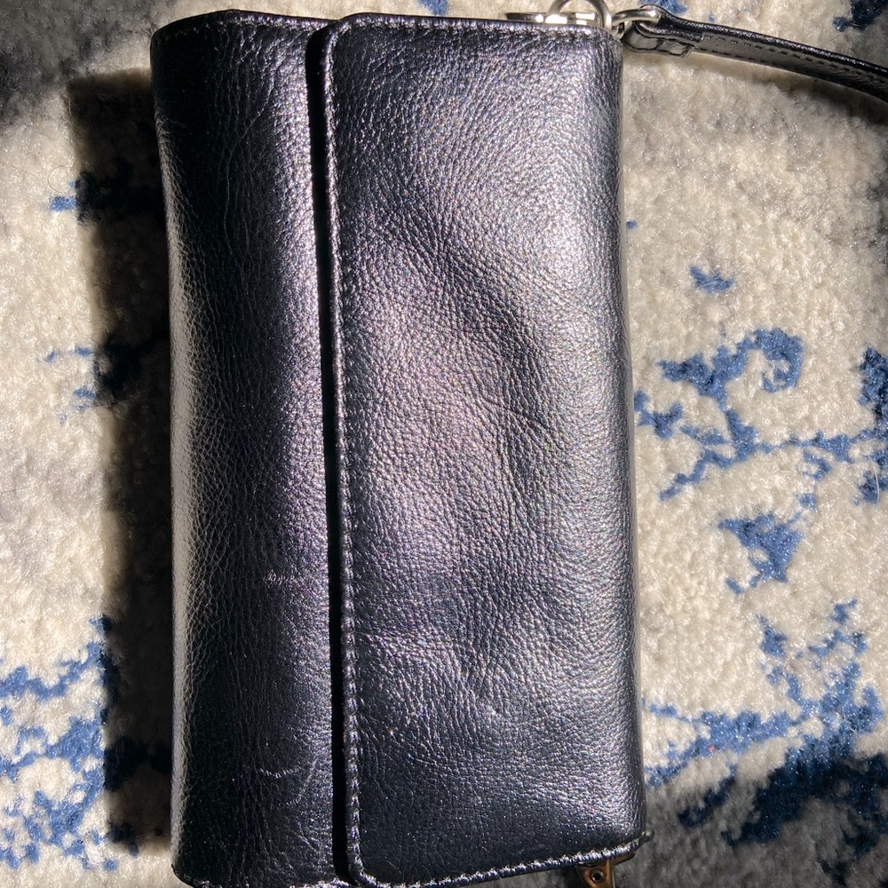 Clarks Clutch